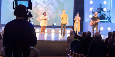 Unlocking Success in Hybrid Worship: A Guide to Seamless Engagement with AV Tech
