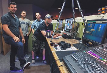 Church streams worship worldwide with Matrox Monarch HDX