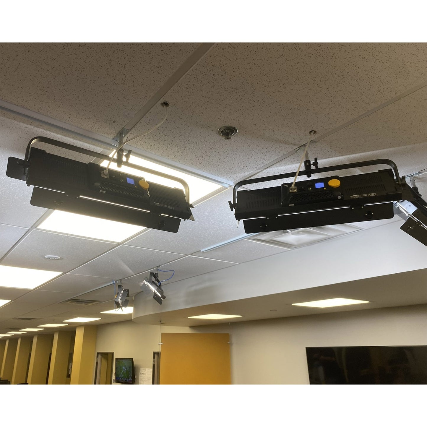 iKan Lyra POE Low Profile Bi-Color Studio Panel Soft LED Light w/ ArtNet and sACN DMX