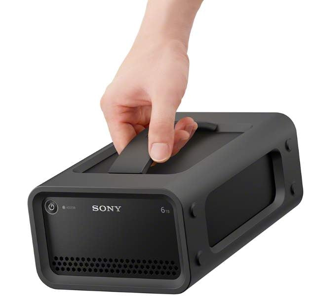 Sony Ruggedized HDD RAID with Thunderbolt 2, USB 3.0 (6TB)